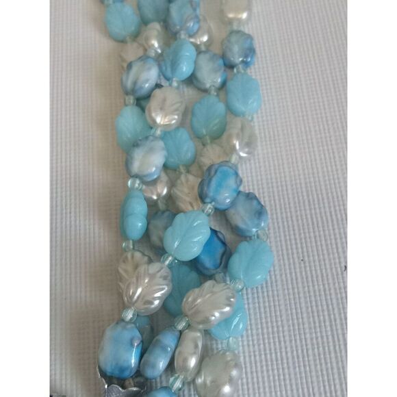Vintage Light Blue & Silver Leaf Shaped Beads Multi Strand Choker Style Necklace - Picture 10 of 10